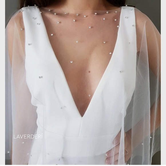 Swarovski bridal capelet - Picture 2 of 3